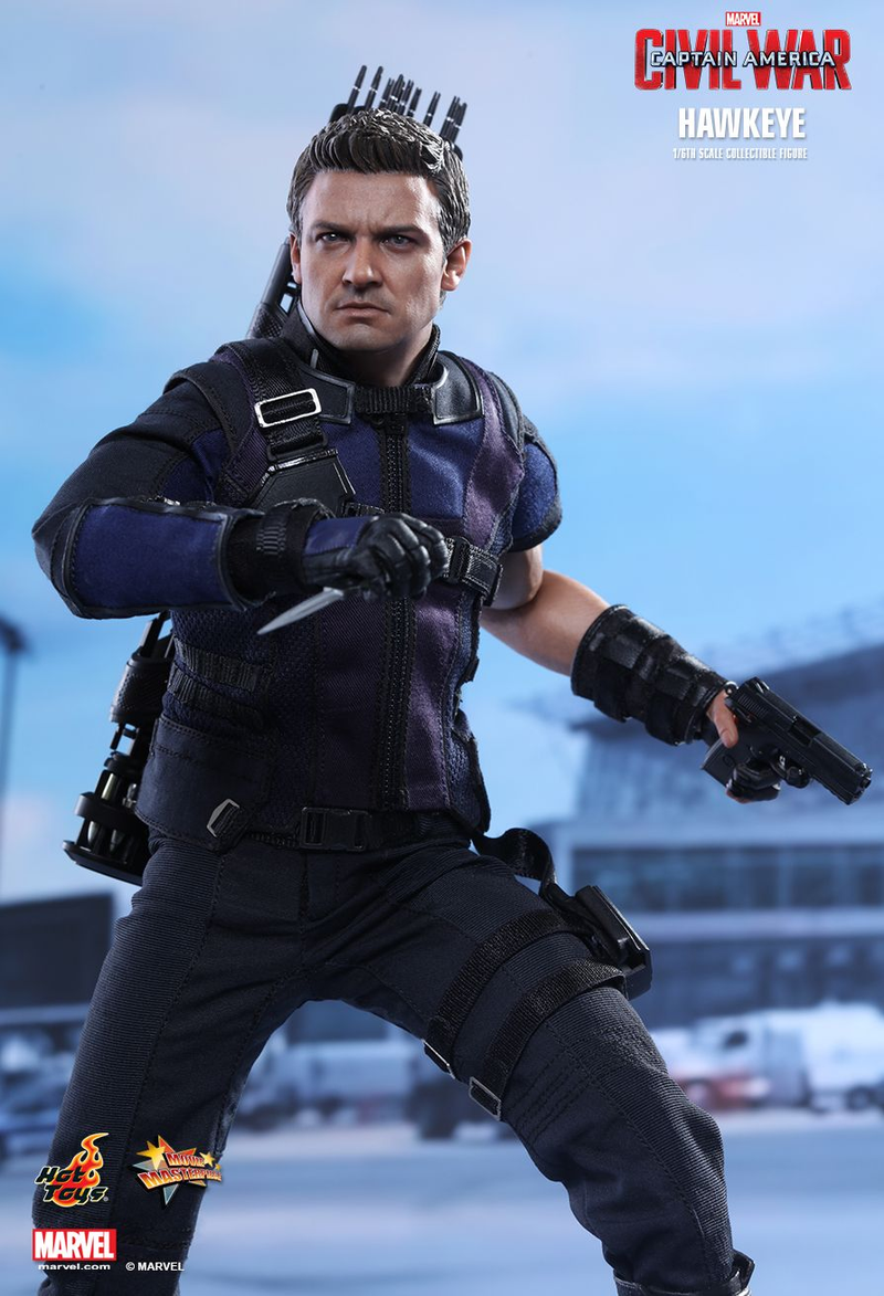Illustration for article titled Hawkeye Isn't Even the Coolest Part of This Hawkeye Action Figure